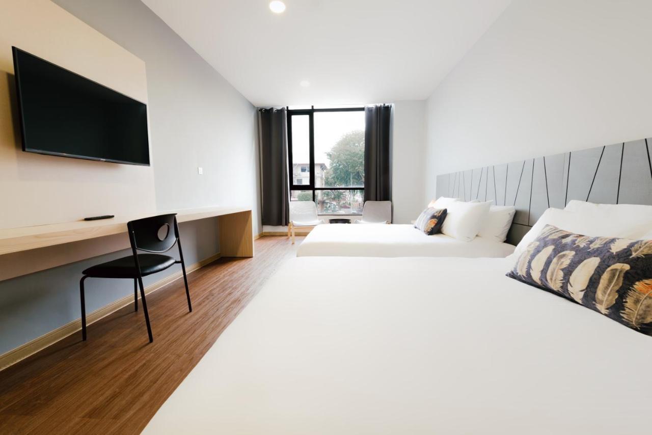 Chill Suites Langkawi Kuah Habitación foto